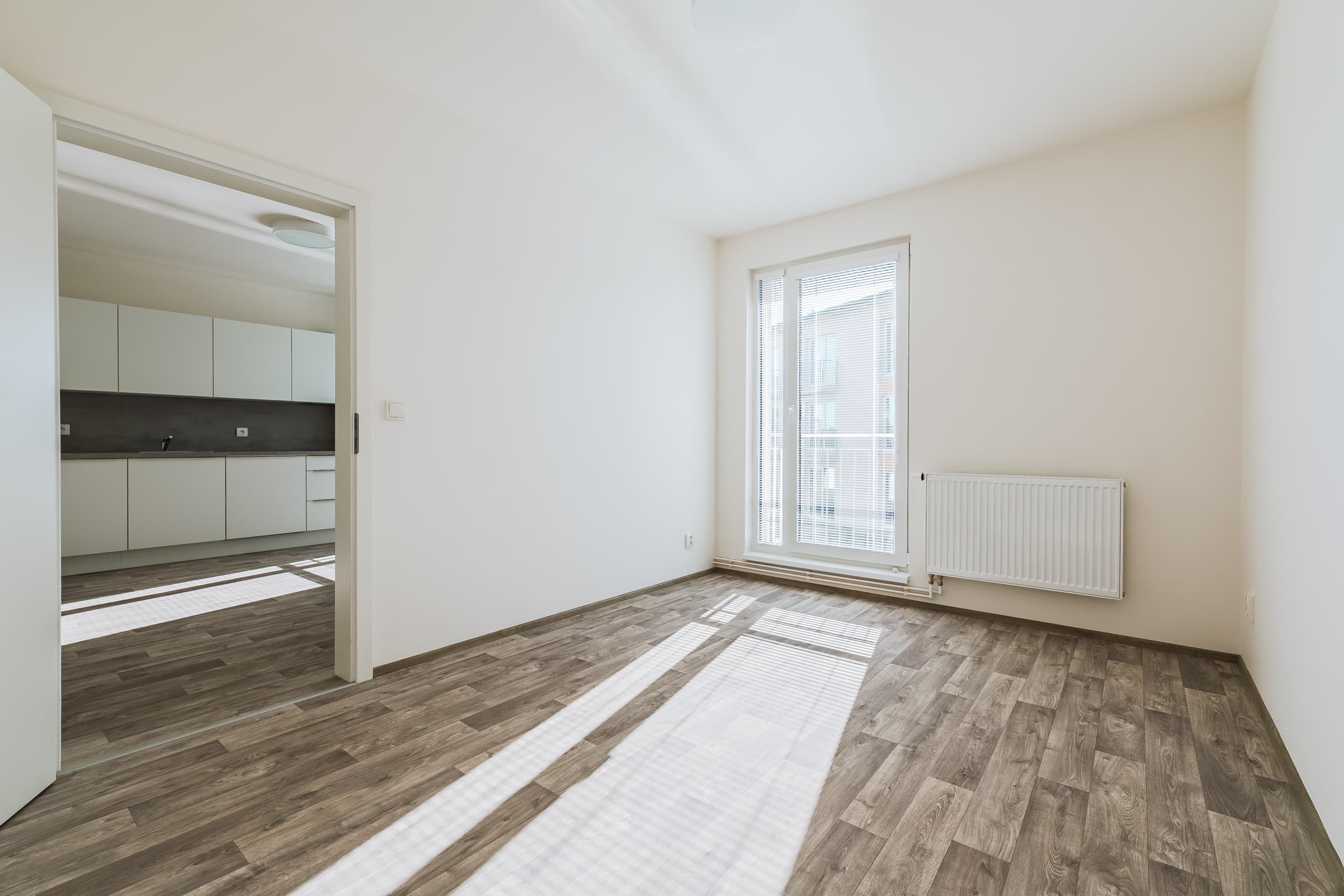 Pronájem bytu 2+kk s balkónem  - foto 4